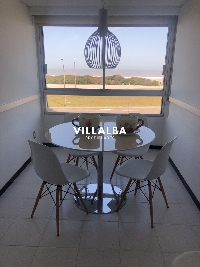 Apartamento ID.2222 - Amplio departamento frente al mar