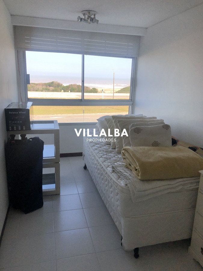 Apartamento ID.2222 - Amplio departamento frente al mar