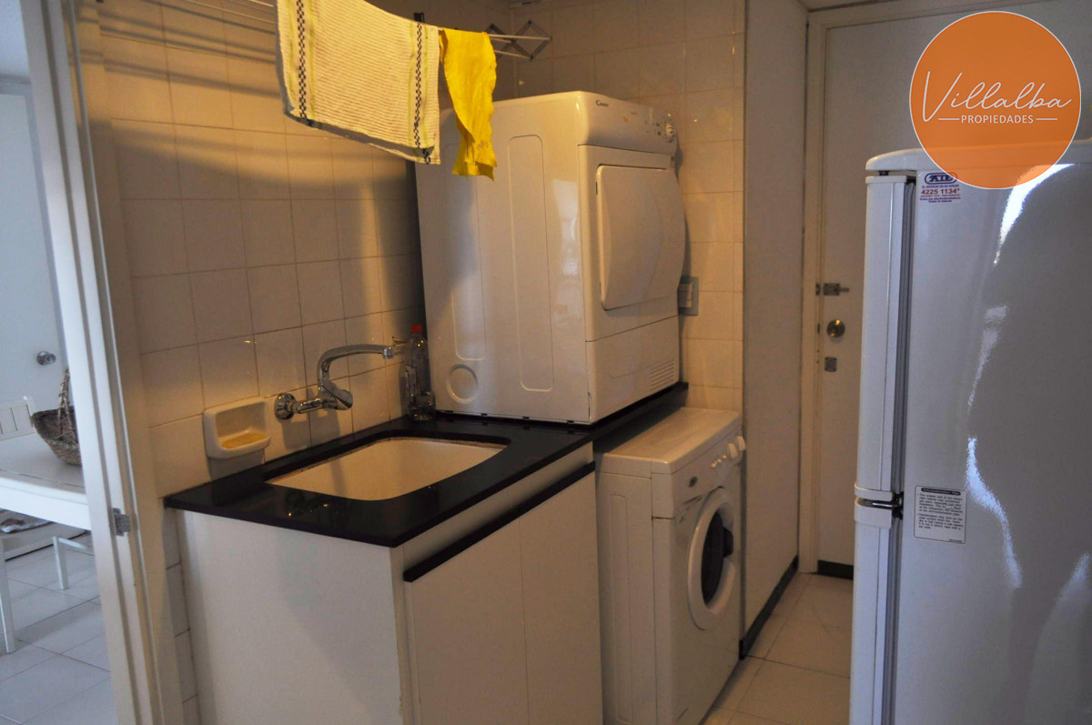 Apartamento ID.2222 - Amplio departamento frente al mar