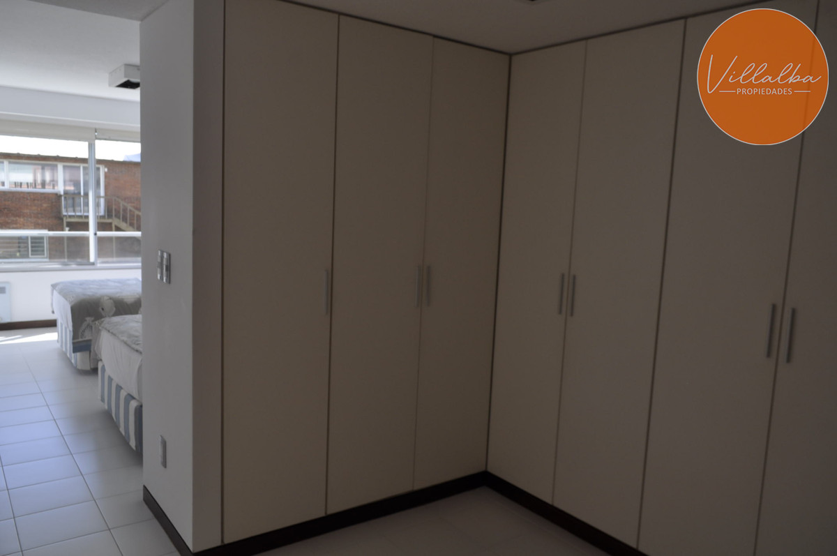 Apartamento ID.2222 - Amplio departamento frente al mar