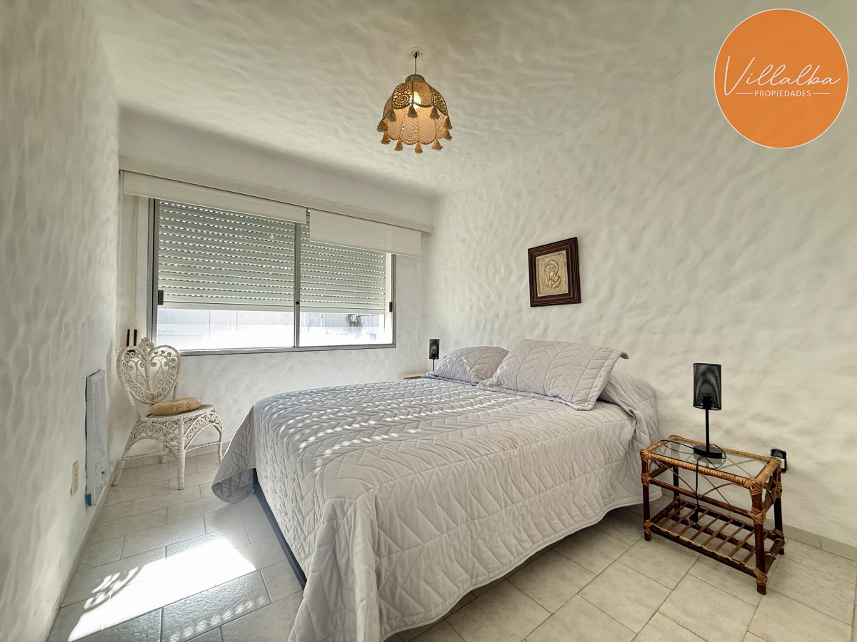 Apartamento ID.3737 - Apartamento en venta - Edificio Simón Bolívar, Punta del Este