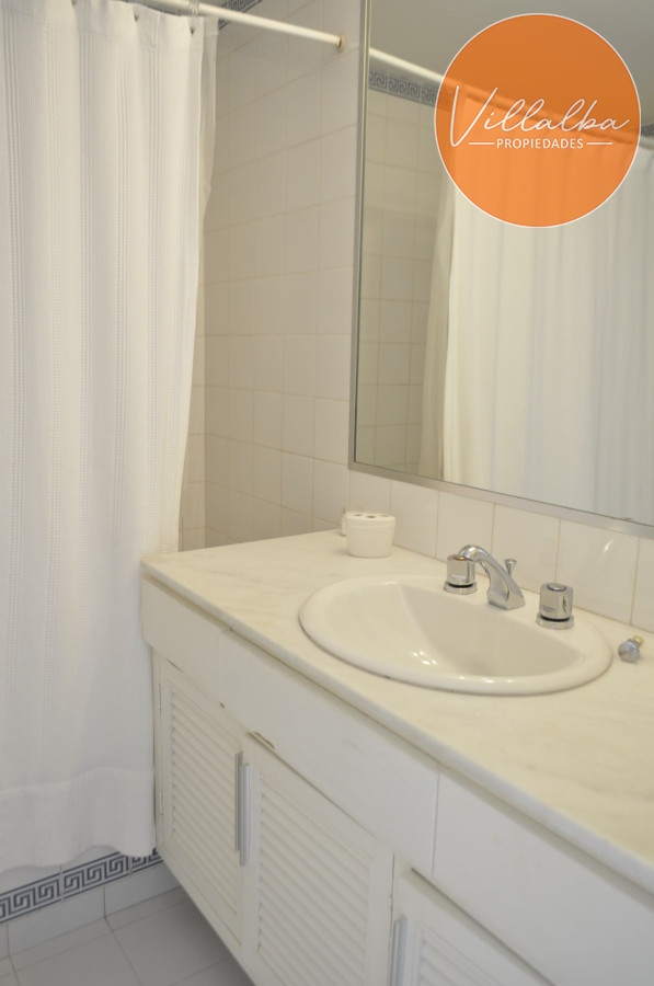 Apartamento ID.2222 - Amplio departamento frente al mar