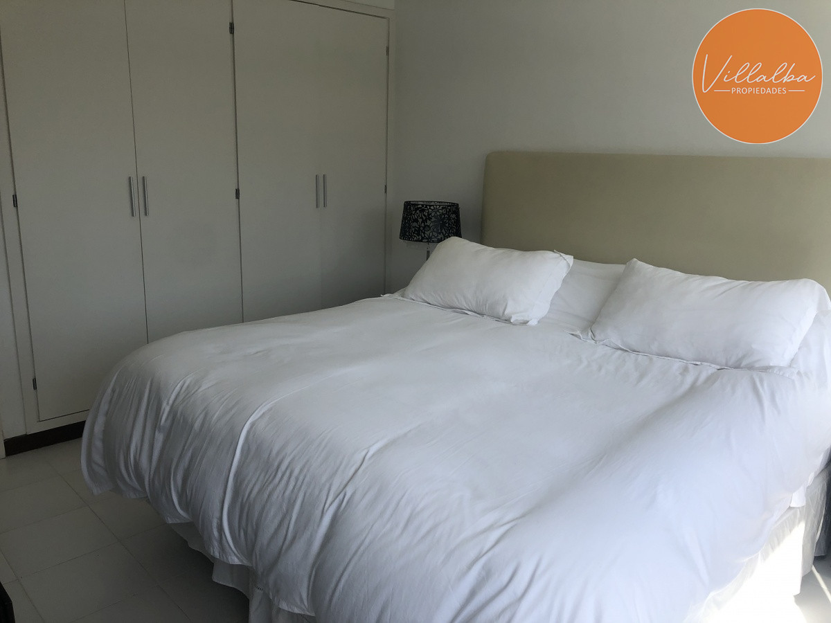 Apartamento ID.2222 - Amplio departamento frente al mar