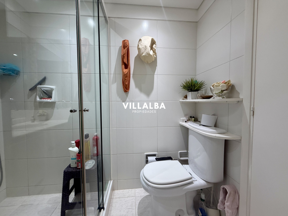 Apartamento ID.4792 - CASA EN VENTA - BARRIO CANTEGRIL, AV. CÓRDOVA