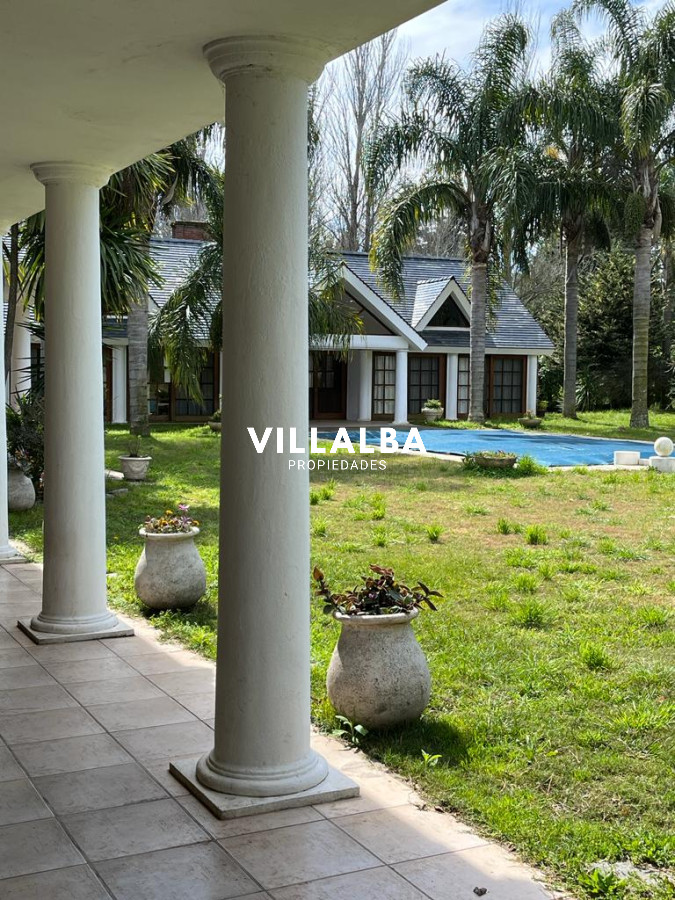 Apartamento ID.2669 - Espectacular mansión en venta. Consultá ya! 