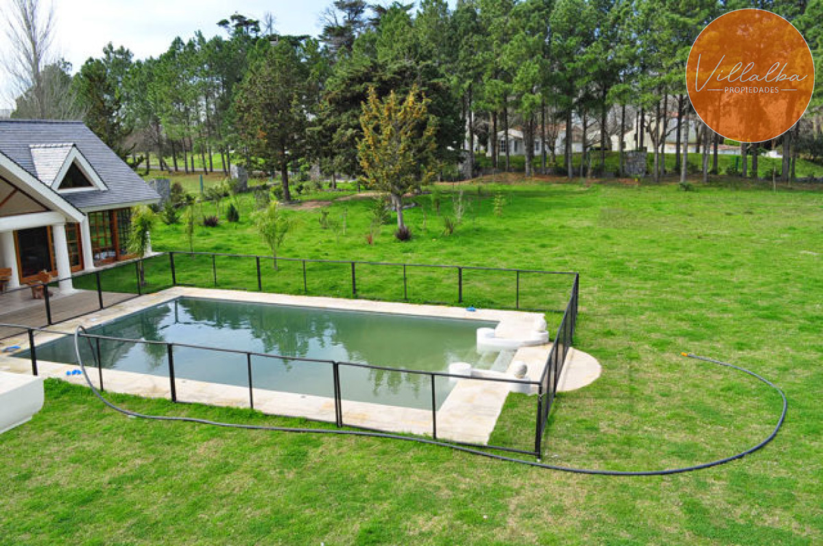 Casa ID.2669 - Espectacular mansión en venta. Consultá ya! 