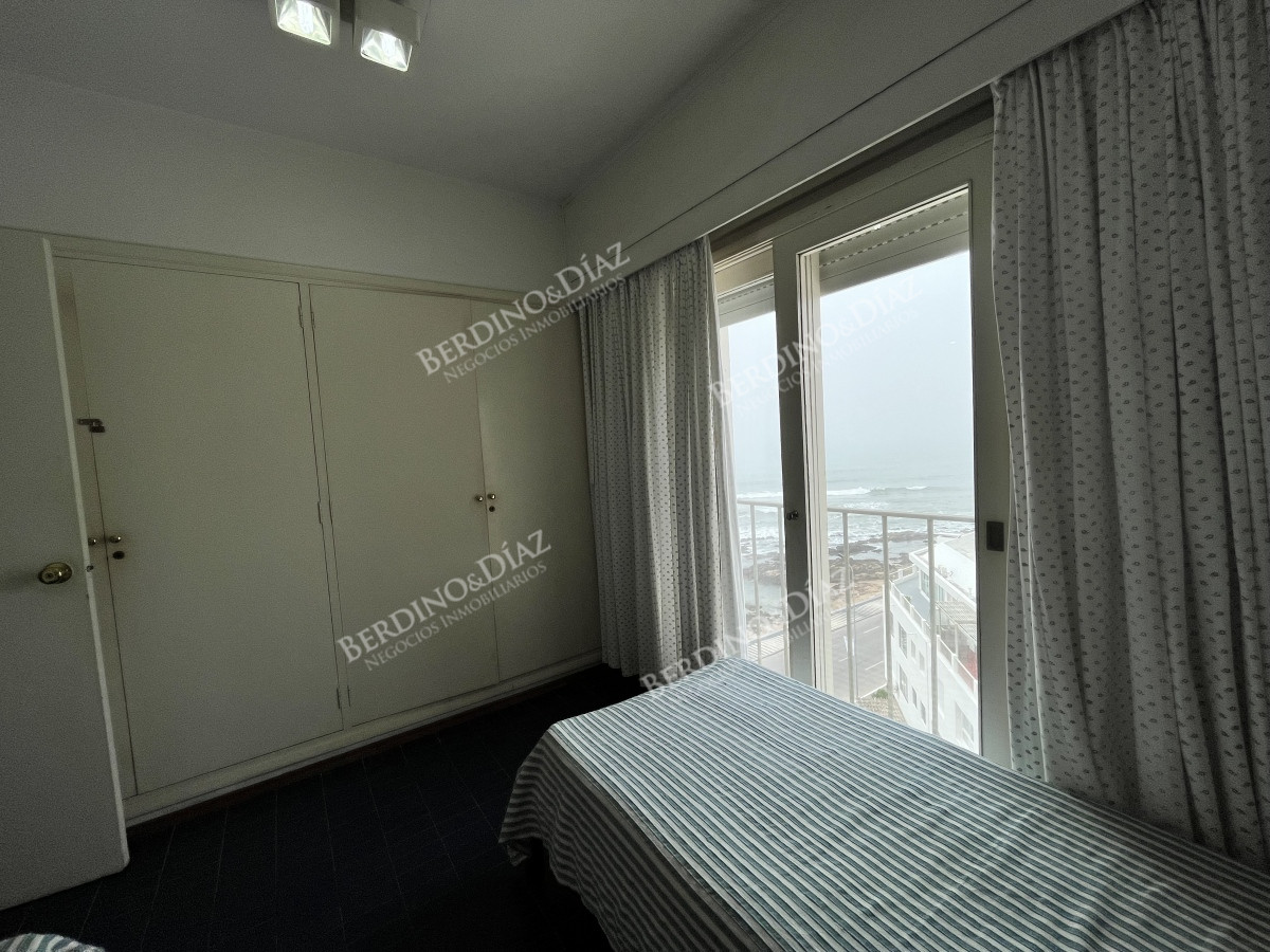 Apartamento ID.2566 - Edificio en la entrada de la peninsula