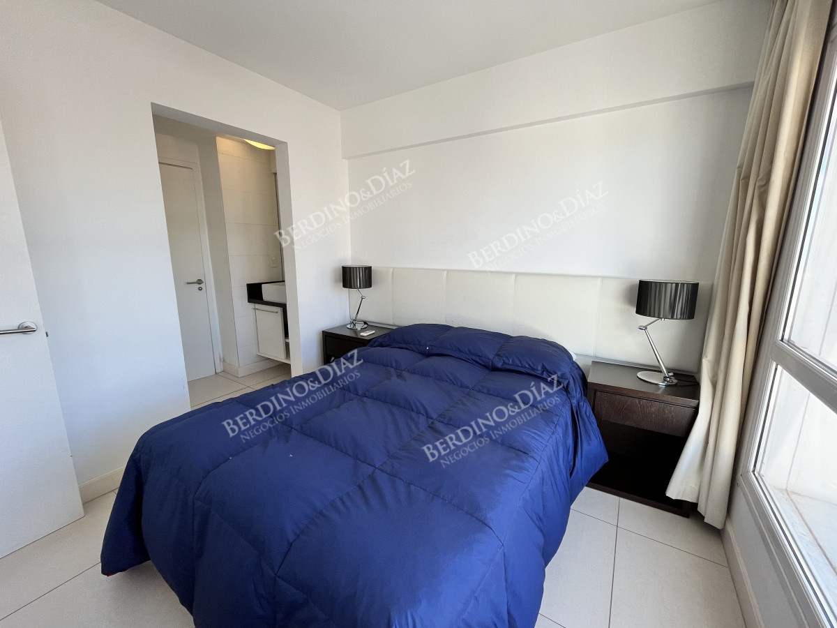 Apartamento ID.2772 - Apartamento en venta Peninsula 2 dormitorios Servicios