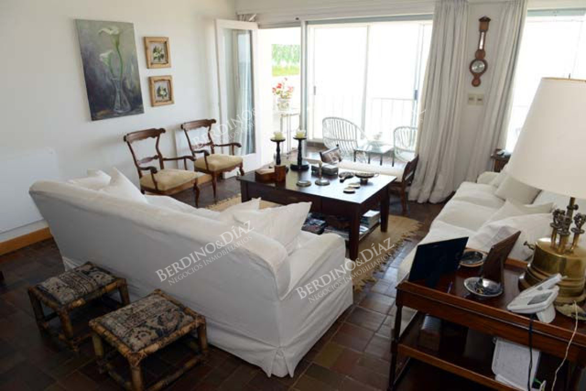Apartamento ID.2552 - Apartamento en Peninsula, 4 dormitorios  