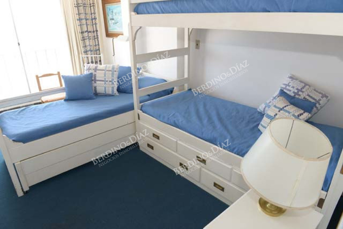 Apartamento ID.2552 - Apartamento en Peninsula, 4 dormitorios  