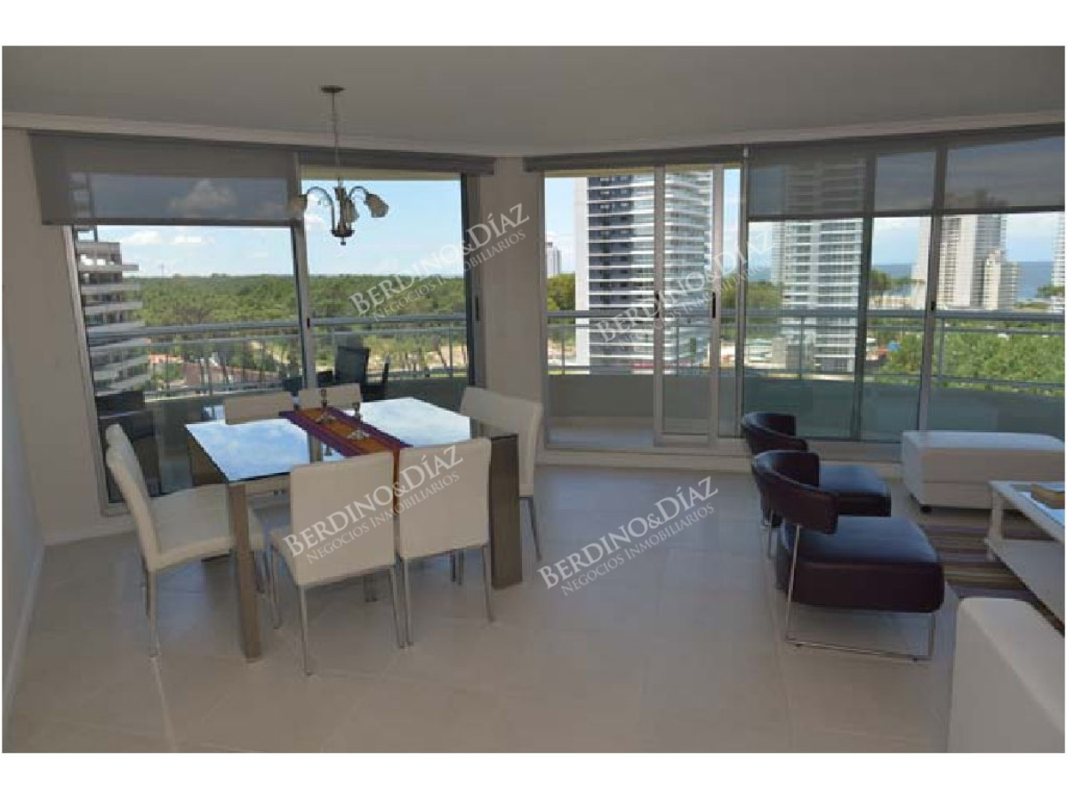 Apartamento ID.2934 - Apartamento en Ocean Drive Punta del Este 