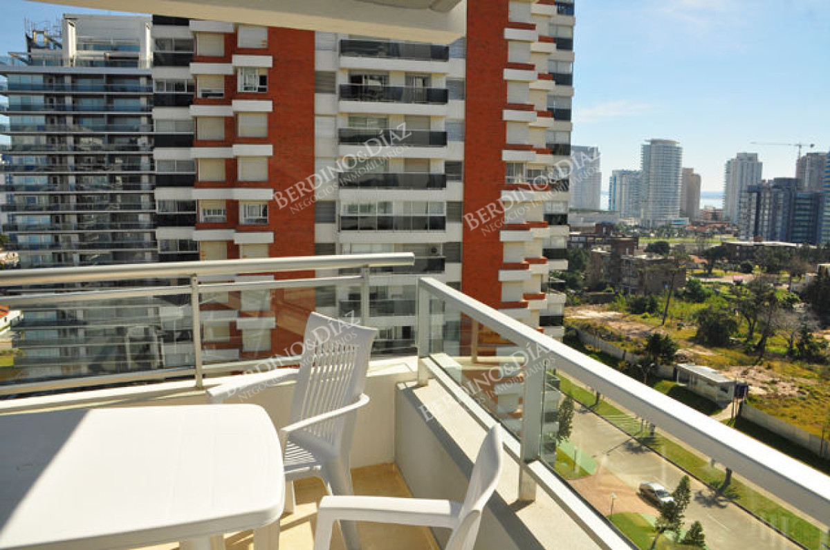 Apartamento ID.2518 - Apartamento en venta Forest Tower Brava