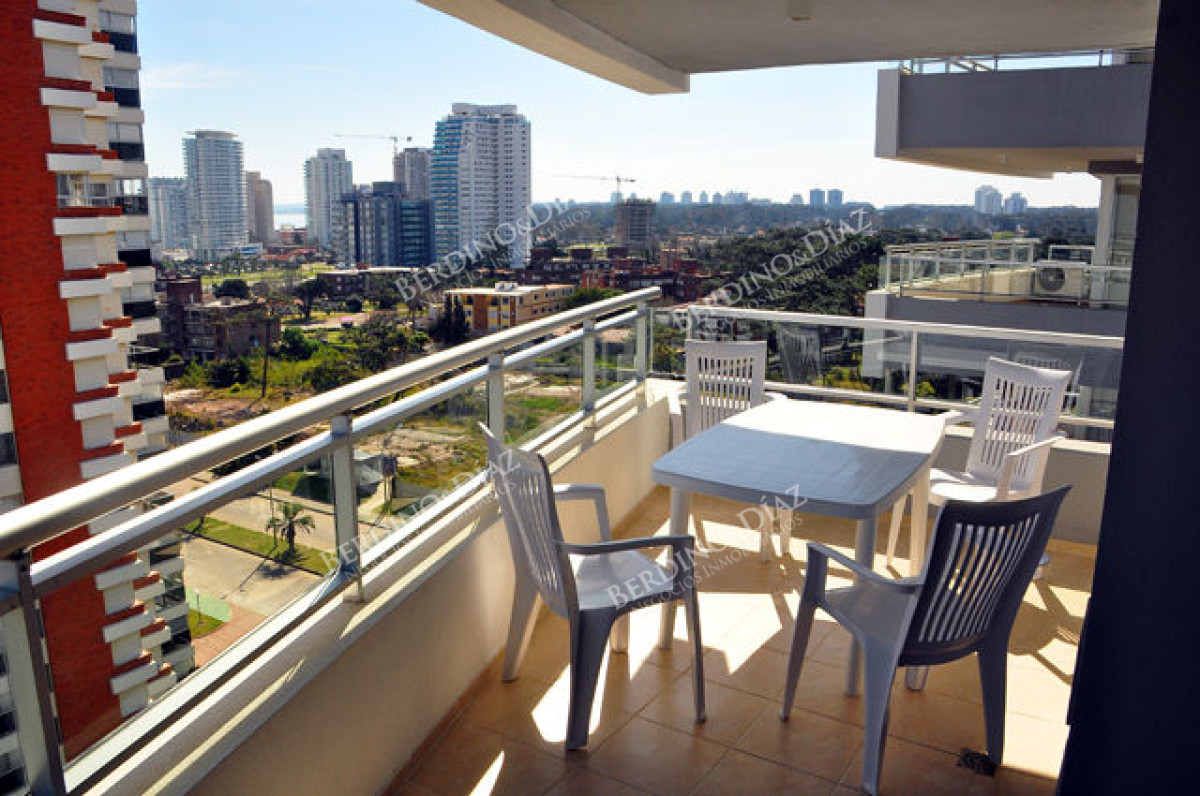 Apartamento ID.2518 - Apartamento en venta Forest Tower Brava