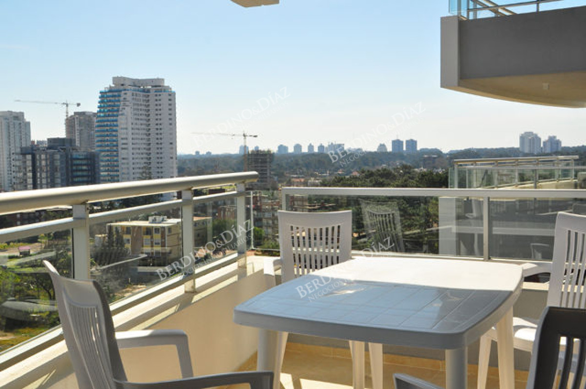 Apartamento ID.2518 - Apartamento en venta Forest Tower Brava