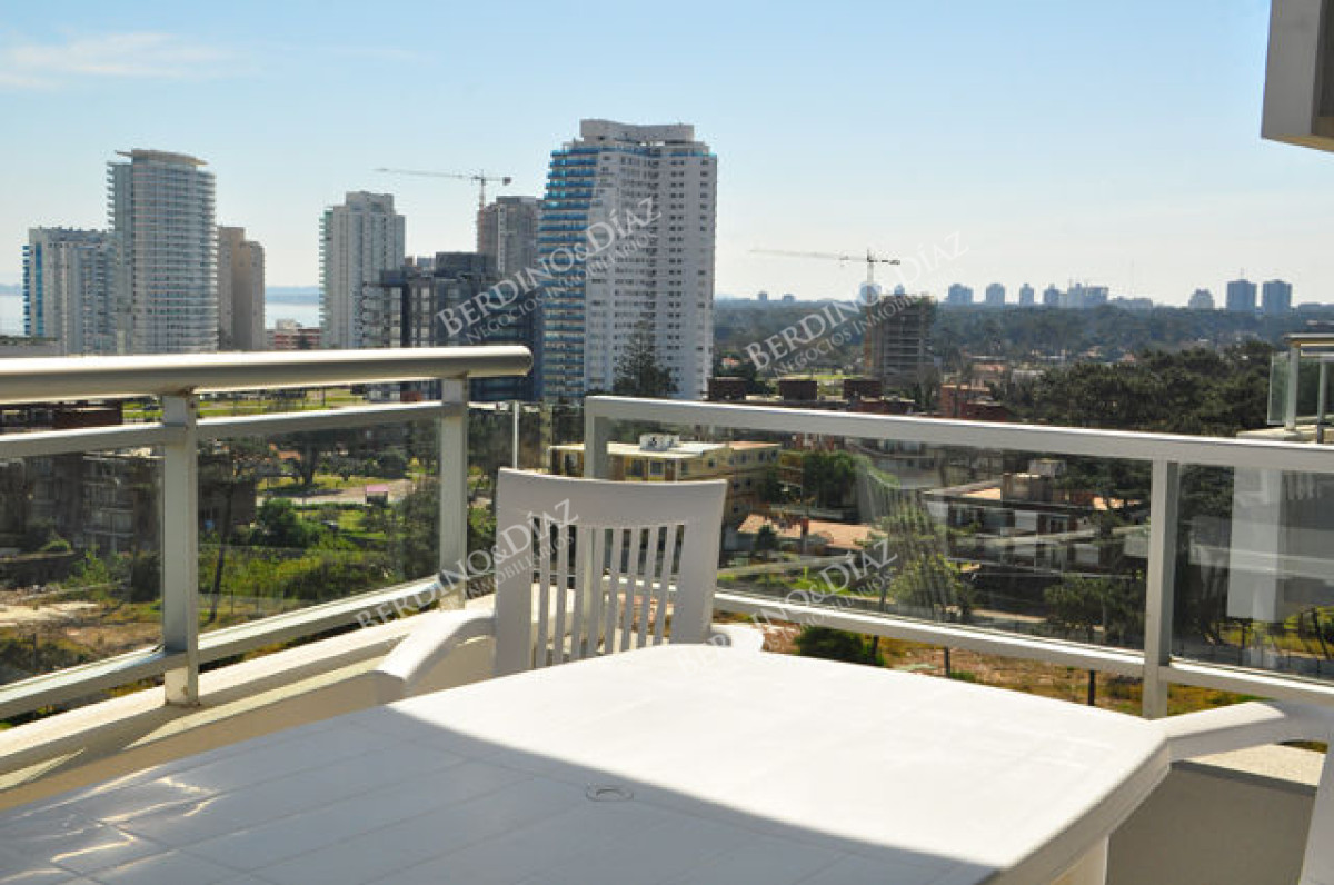 Apartamento ID.2518 - Apartamento en venta Forest Tower Brava