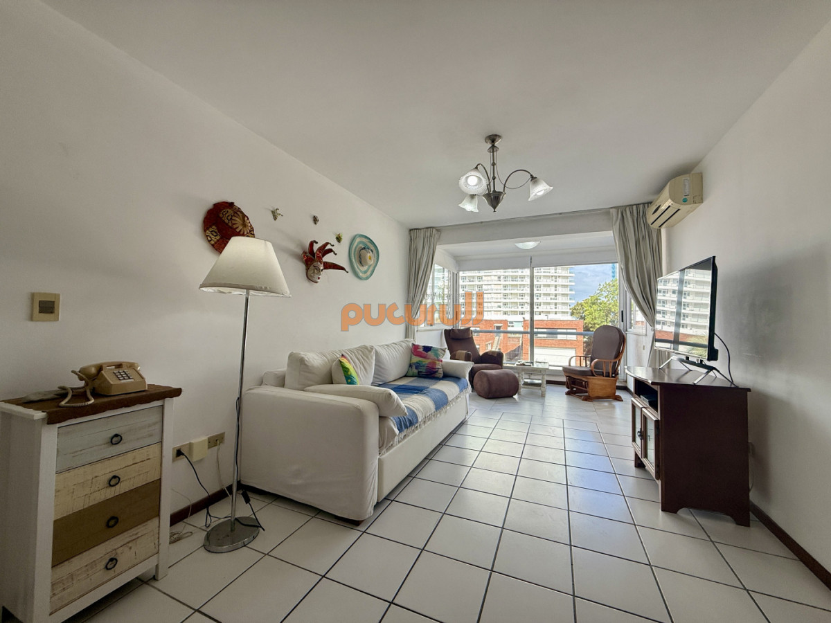 Apartamento ID.2710 - Apartamento en venta en Edificio Cap Bretón  Av. Roosevelt y Av. Biarritz