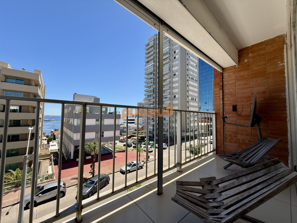 Apartamento ID.2478 - Apartamento en venta  Edificio Kennedy  Punta del Este