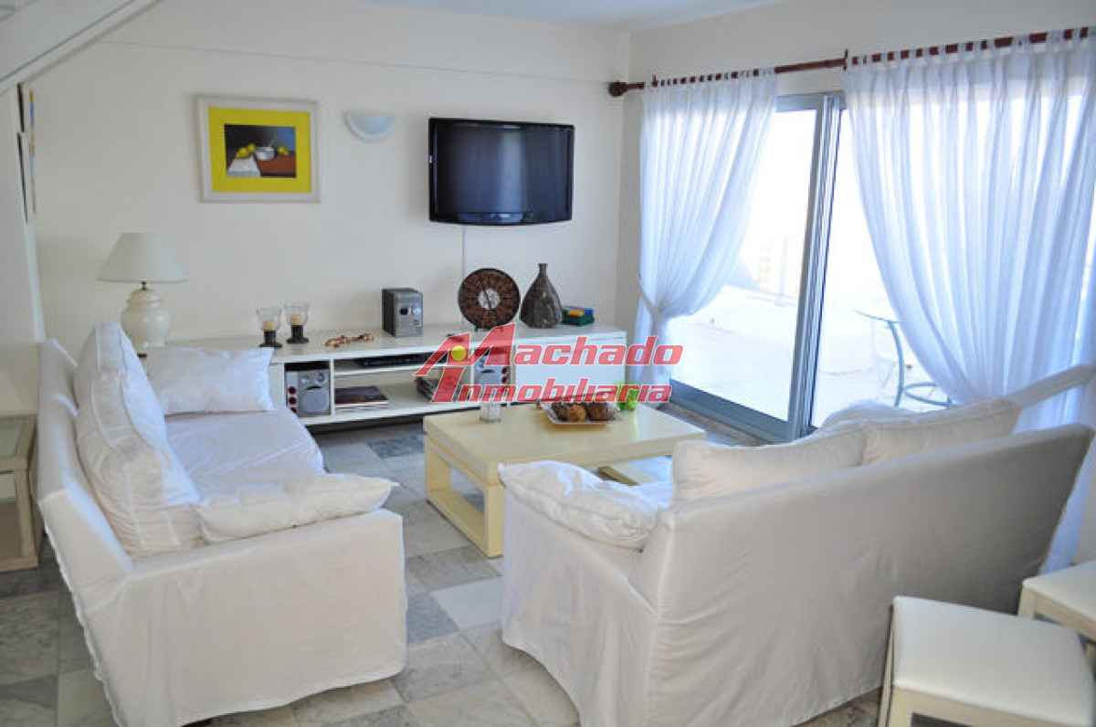 Brava - GoPunta - Portal Inmobiliario de Punta del Este - Maldonado