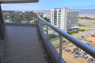 APARTAMENTO CON EXCELENTES SERVICIOS