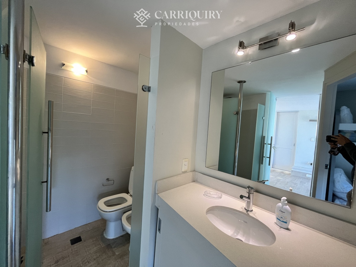 Apartamento ID.7497/Espectacular-apartamento-en-alquiler-en-la-torre-mas-lujosa-de-Punta-del-este - DIVINO IMPECABLE CON SERVICIOS