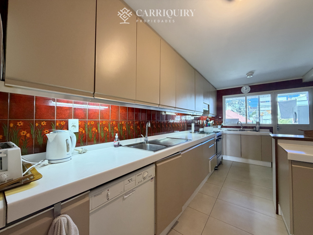 Apartamento ID.8946 - Apartamento en Venta – Edificio Brioni, Punta del Este
