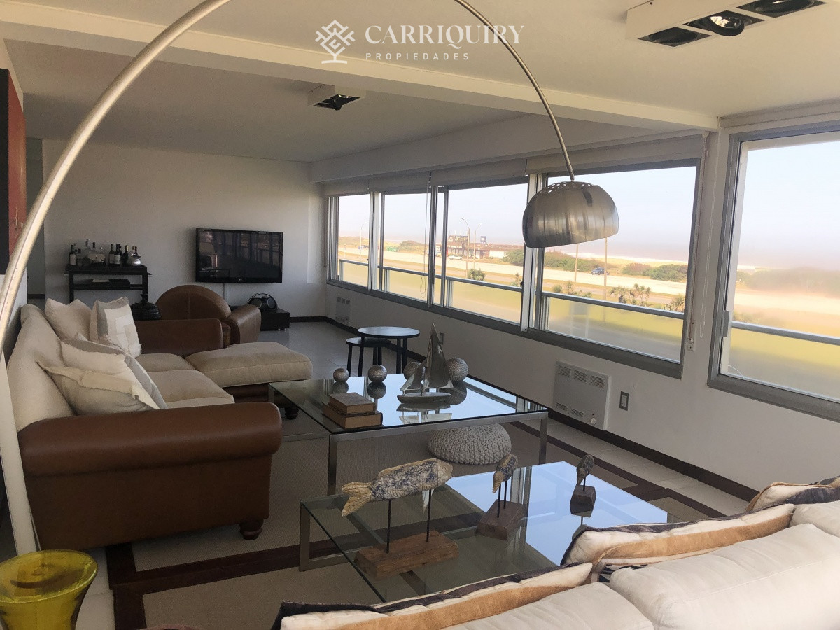 Apartamento ID.6478 - Amplio departamento frente al mar