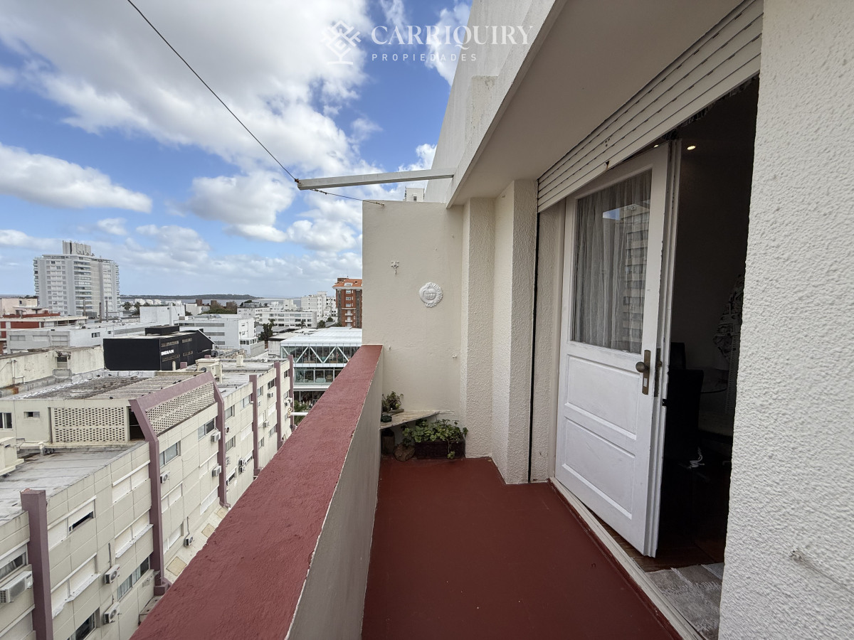 Apartamento ID.10380 - Loft en Venta - Punta del Este