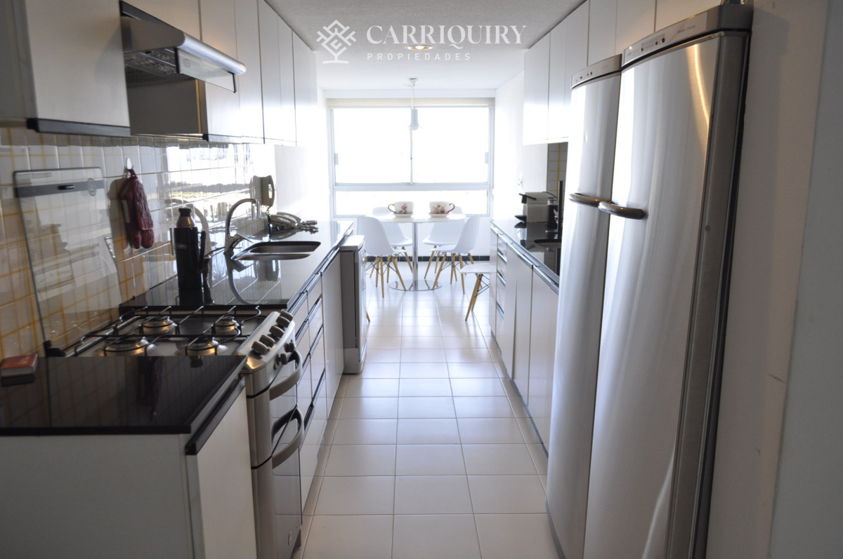 Apartamento ID.6478 - Amplio departamento frente al mar