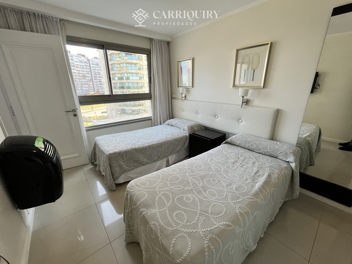 Apartamento ID.8030 - Apartamento en Brava, 3 dormitorios 