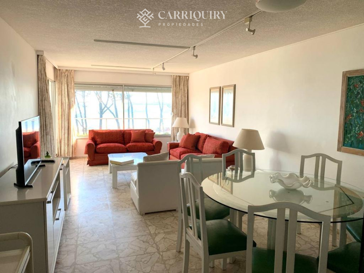 Apartamento ID.8766 - LINDISIMO EDIFICIO CON TODOS LOS SERVICIOS FRENTE AL MAR