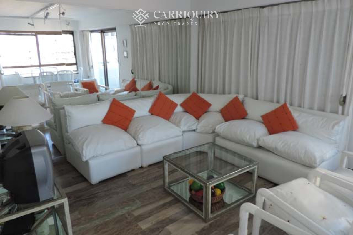 Apartamento ID.10320 - Apartamento en Brava, 3 dormitorios  