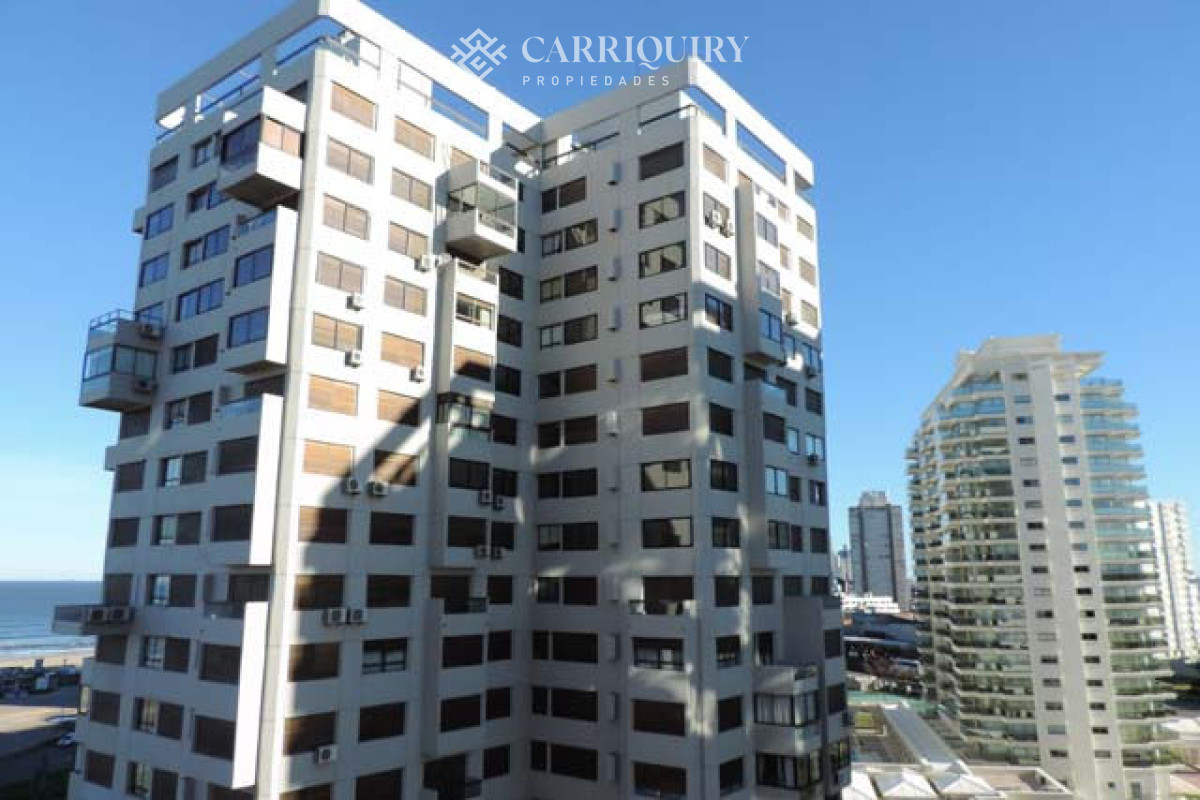 Apartamento ID.10320 - Apartamento en Brava, 3 dormitorios  
