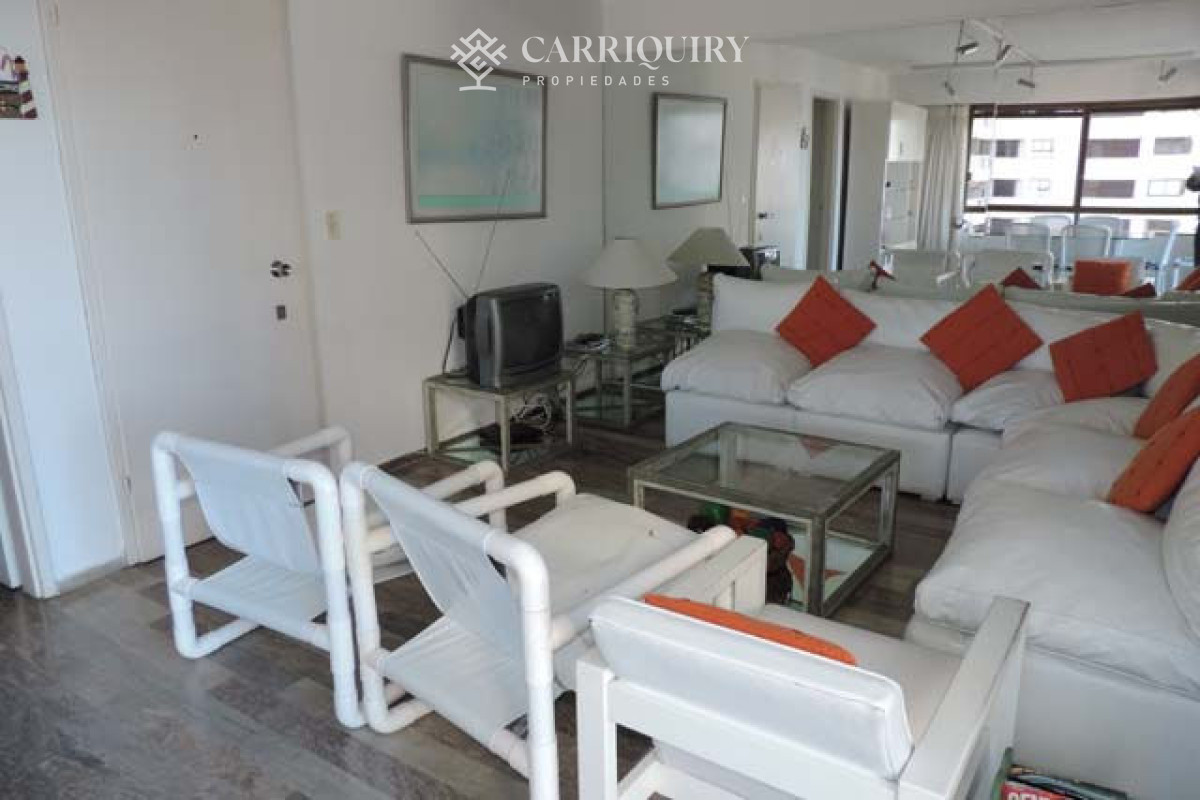 Apartamento ID.10320 - Apartamento en Brava, 3 dormitorios  