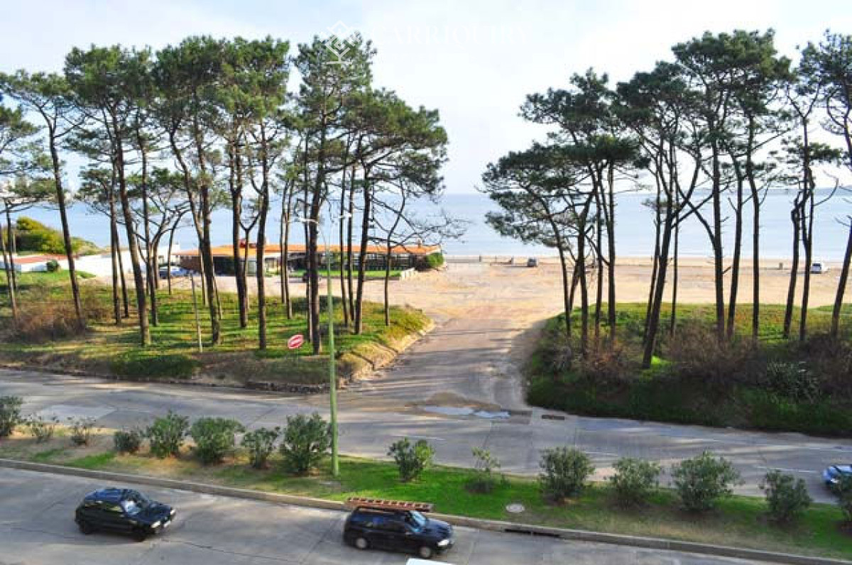Apartamento ID.8766 - LINDISIMO EDIFICIO CON TODOS LOS SERVICIOS FRENTE AL MAR
