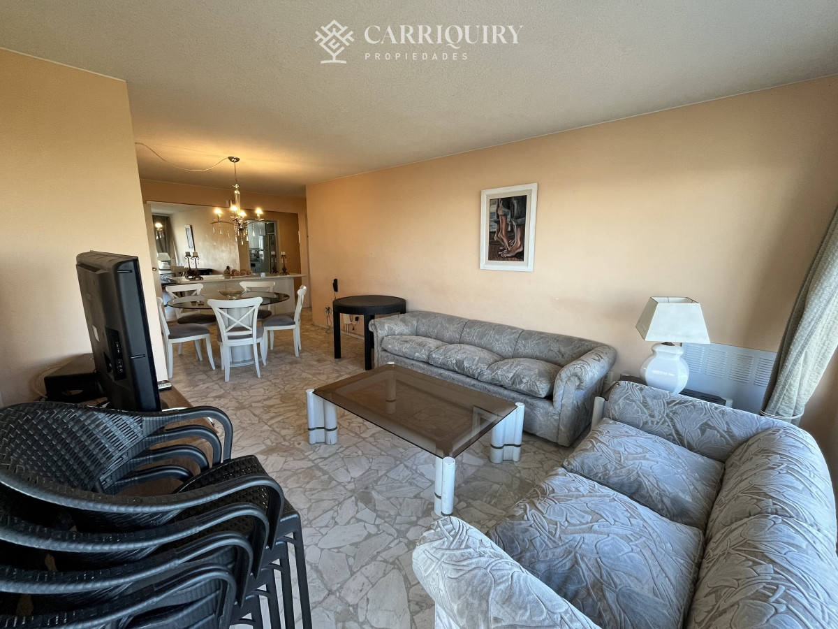 Apartamento ID.7992 - Peninsula, edificio clasico