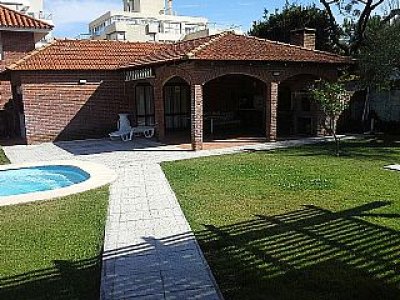 Hermosa casa a pasos del mar