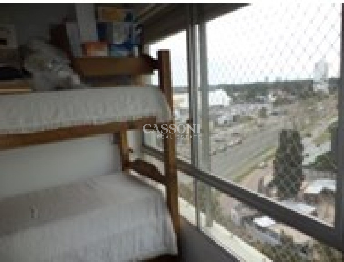 Apartamento ID.3188 - bicado sobre la Avda. ROOSVELT, estratégicamente a metros del Punta Shopping  ESCUCHA OFERTAS