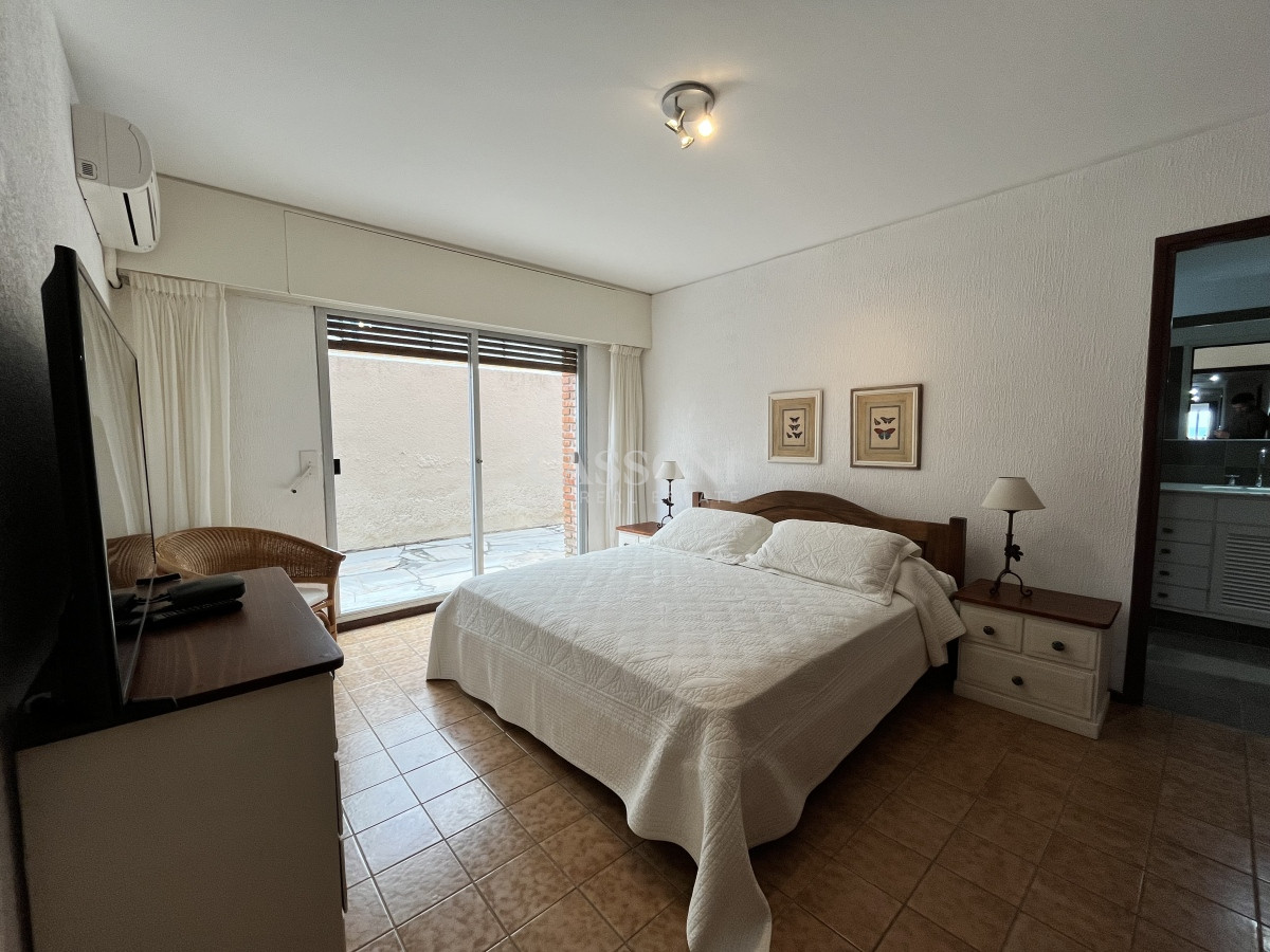 Apartamento ID.2789 - Excelente propiedad en primera linea de playa brava 