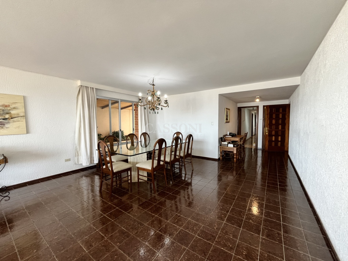 Apartamento ID.2789 - Excelente propiedad en primera linea de playa brava 