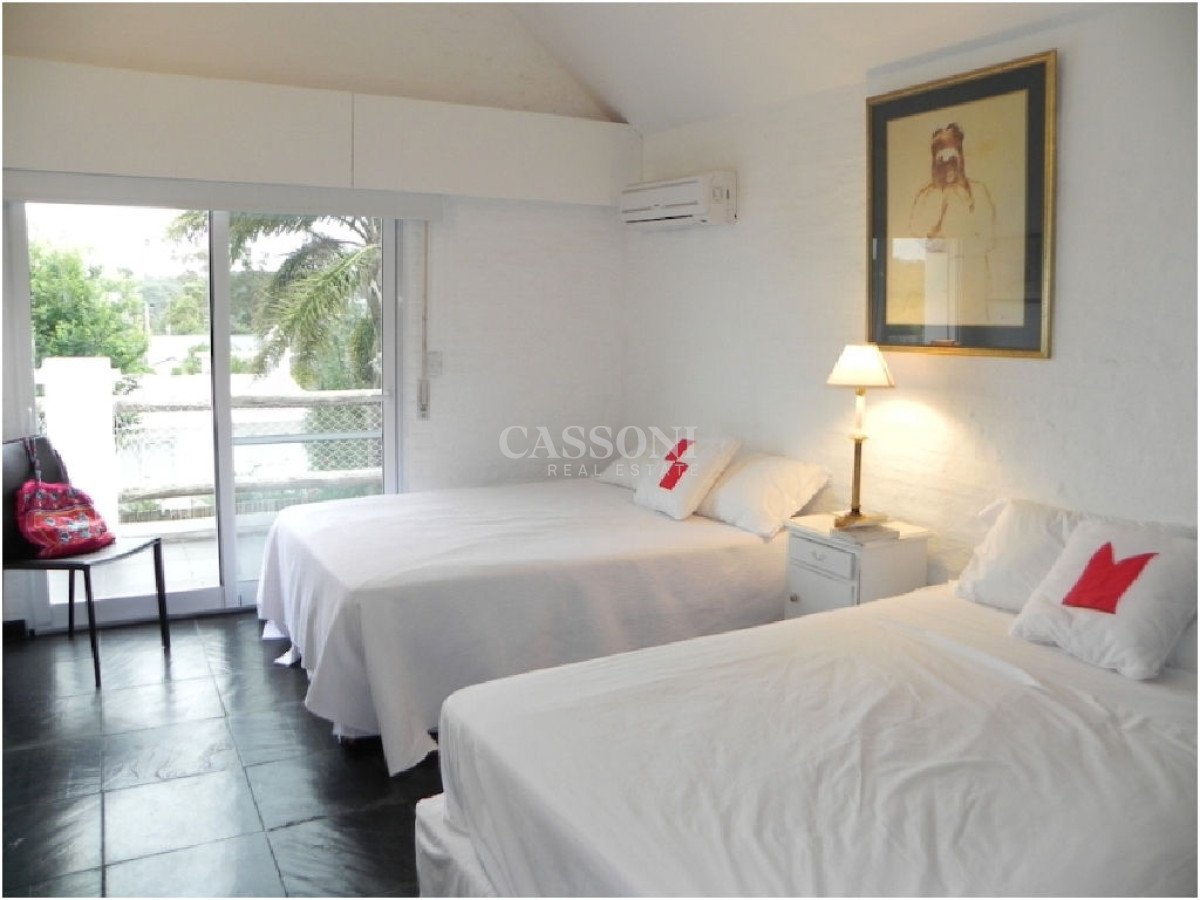Casa ID.4644 - Casa en La Barra, 4 dormitorios 