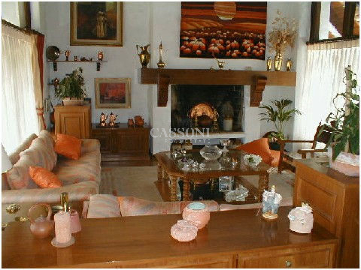 Casa ID.3128 - hermosa cvasa con muy buen parque escucha oferta y financia a largo plazo