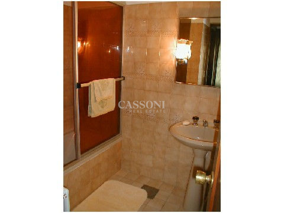 Casa ID.3128 - hermosa cvasa con muy buen parque escucha oferta y financia a largo plazo