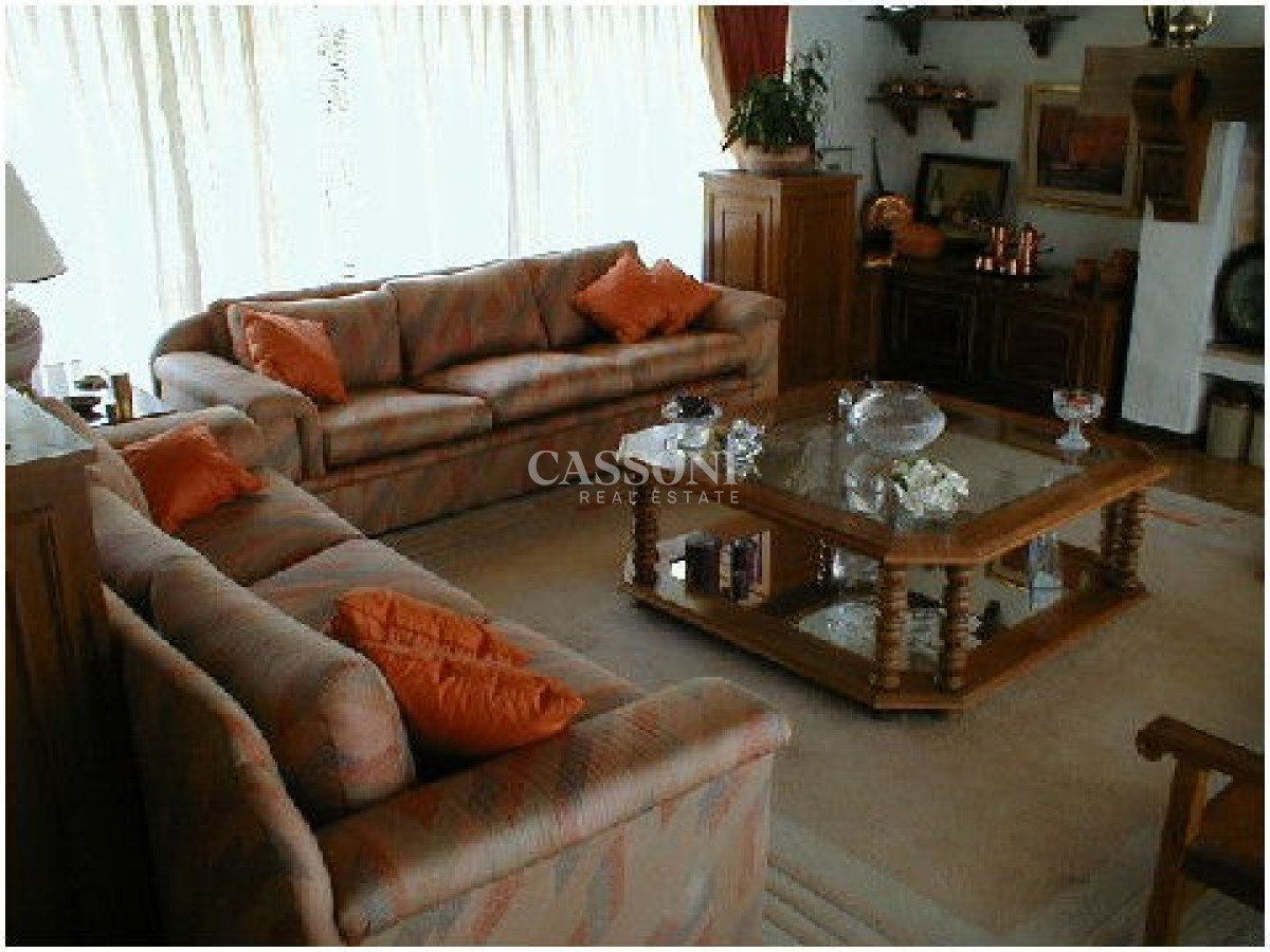 Casa ID.3128 - hermosa cvasa con muy buen parque escucha oferta y financia a largo plazo