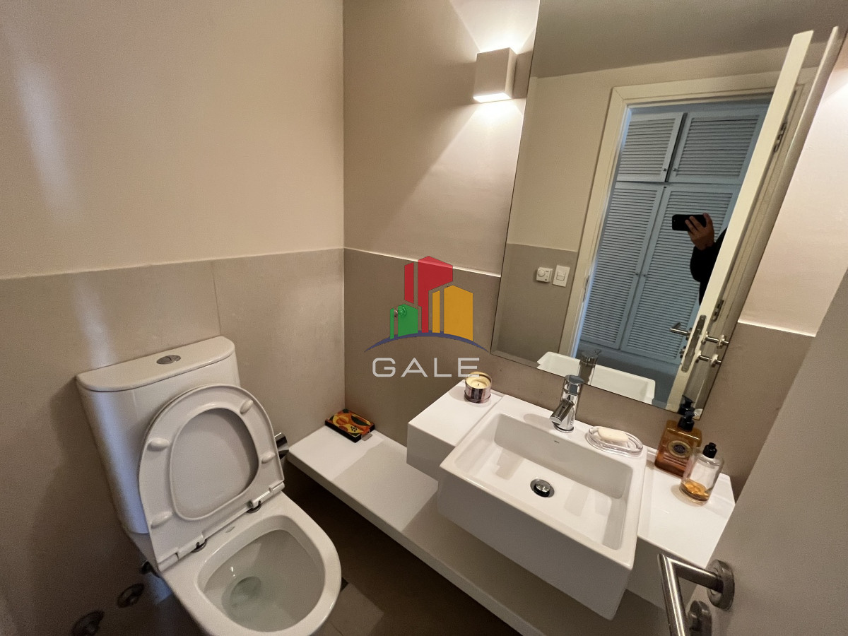 Apartamento ID.2103 - Hermoso Y Amplio Apartamento en Punta Del Este