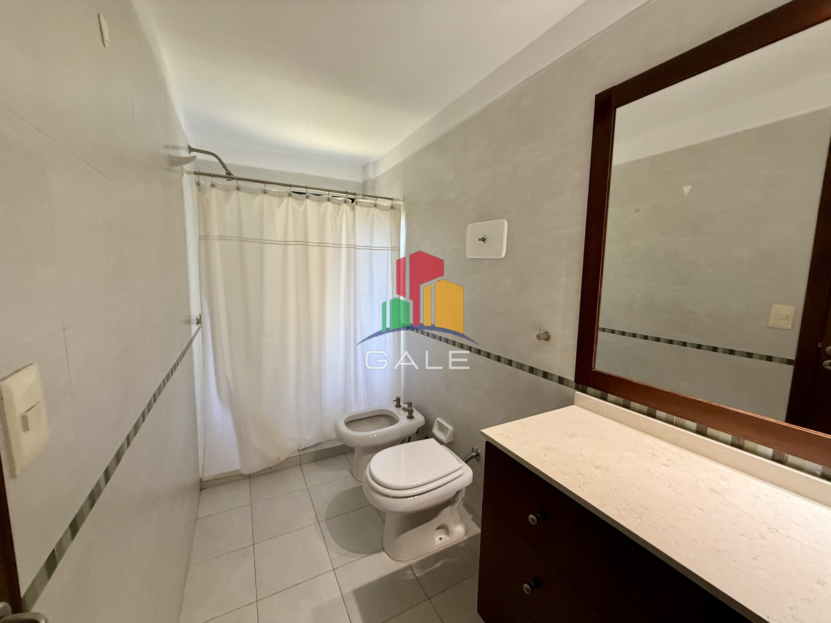 Casa ID.3768 - Chalet en Rincón del Indio – A 500 metros del mar