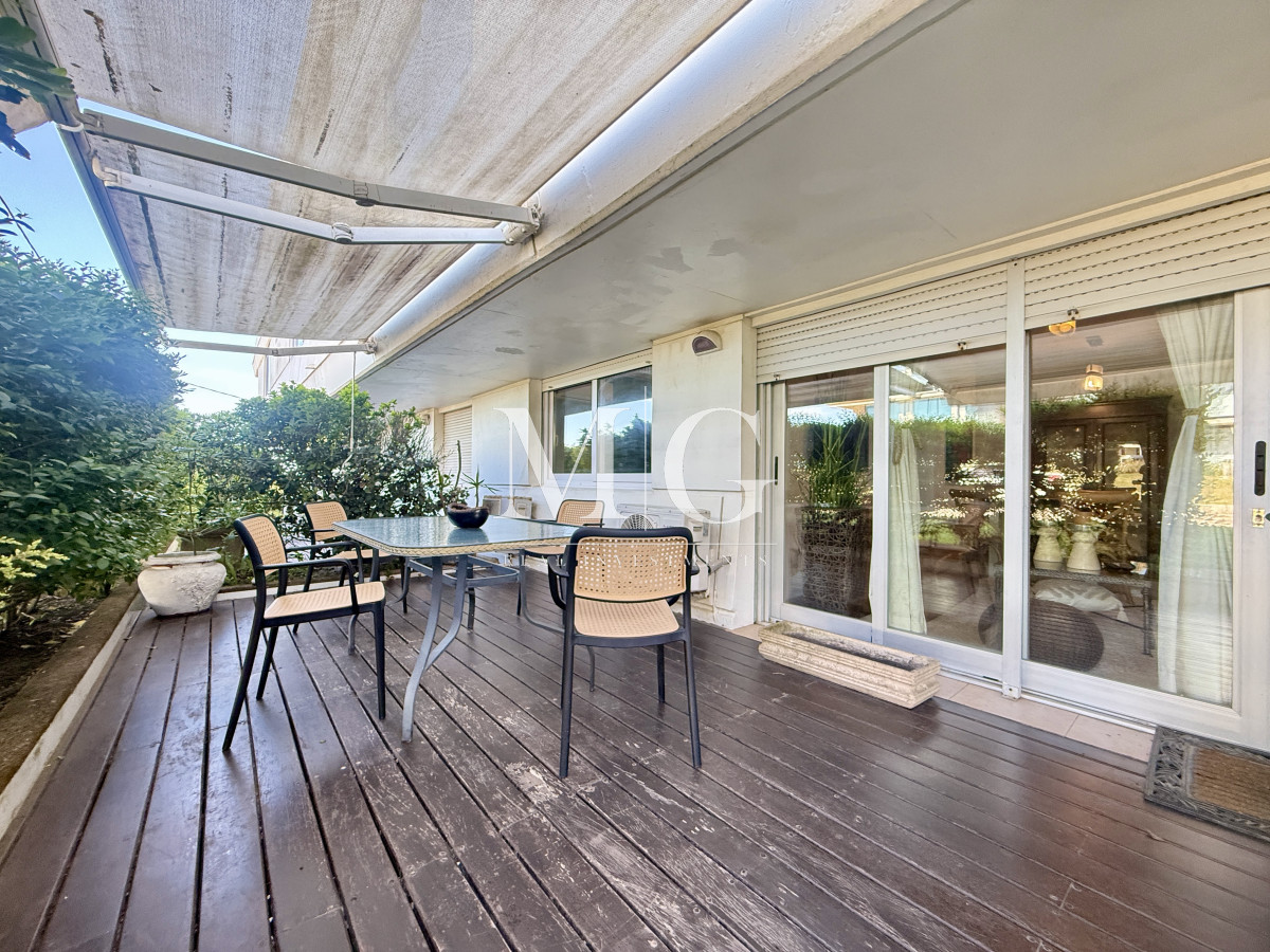 Apartamento ID.1467 - Apartamento en Pinares, 3 dormitorios en Planta Baja