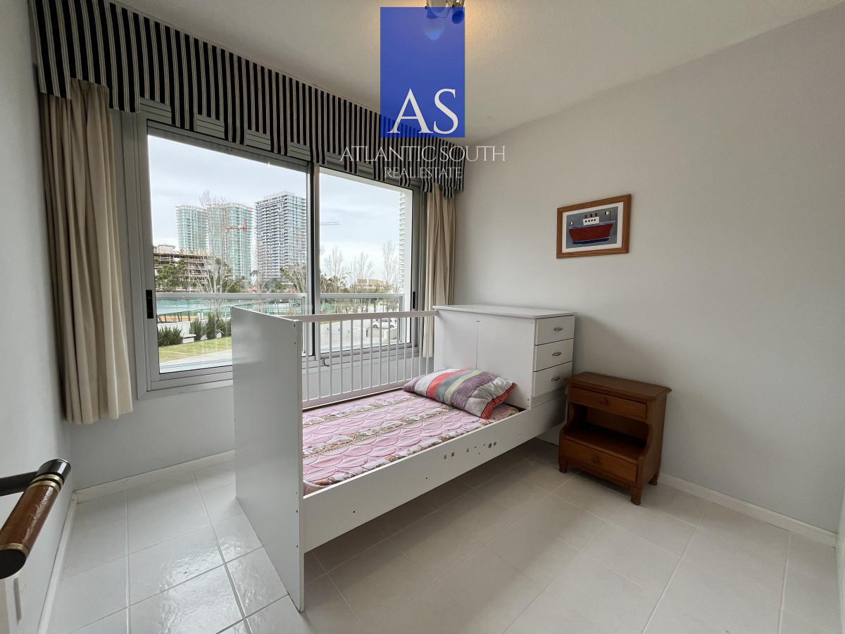 Apartamento ID.3052 - Apartamento 3 dormitorios a pasos del mar con excelentes servicios Playa Mansa