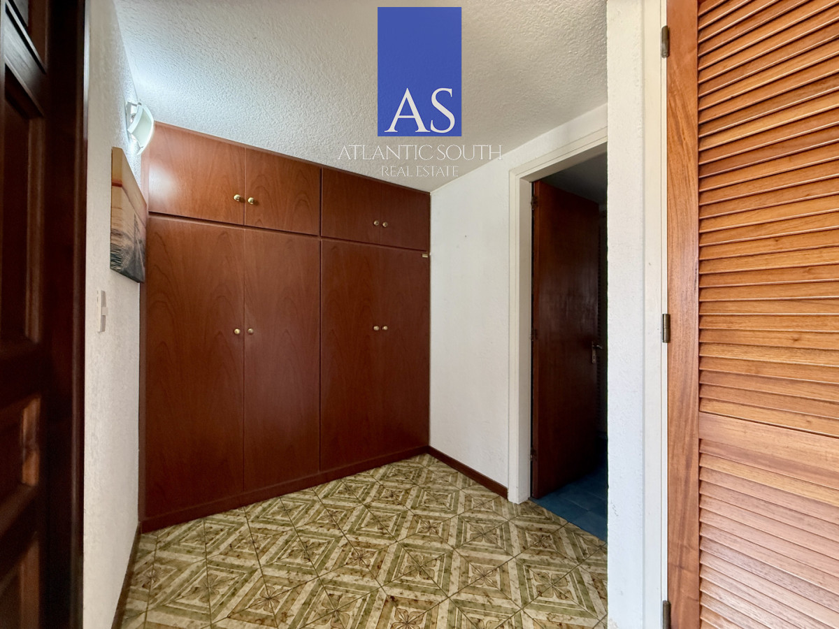 Apartamento ID.4606 - Apartamento 2 dormitorios con garage Peninsula Punta del Este