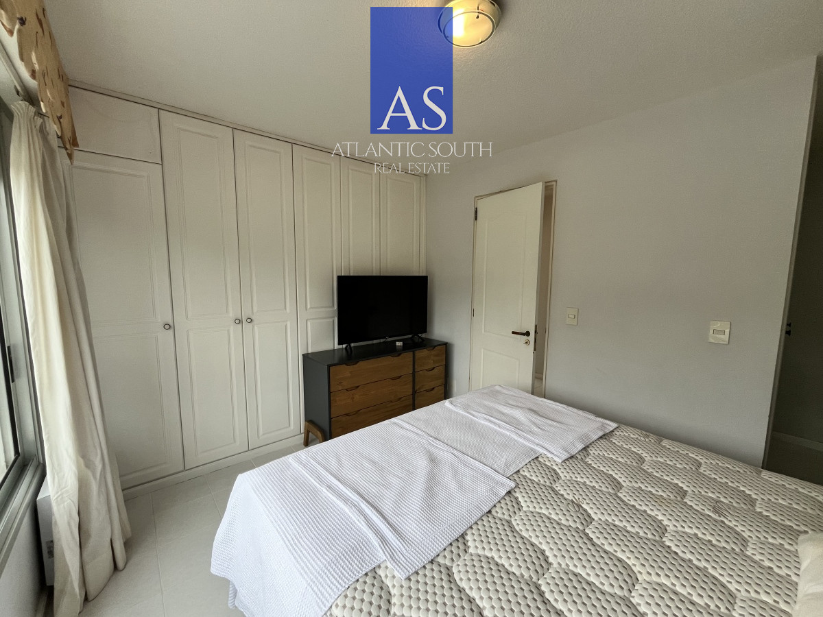Apartamento ID.3052 - Apartamento 3 dormitorios a pasos del mar con excelentes servicios Playa Mansa