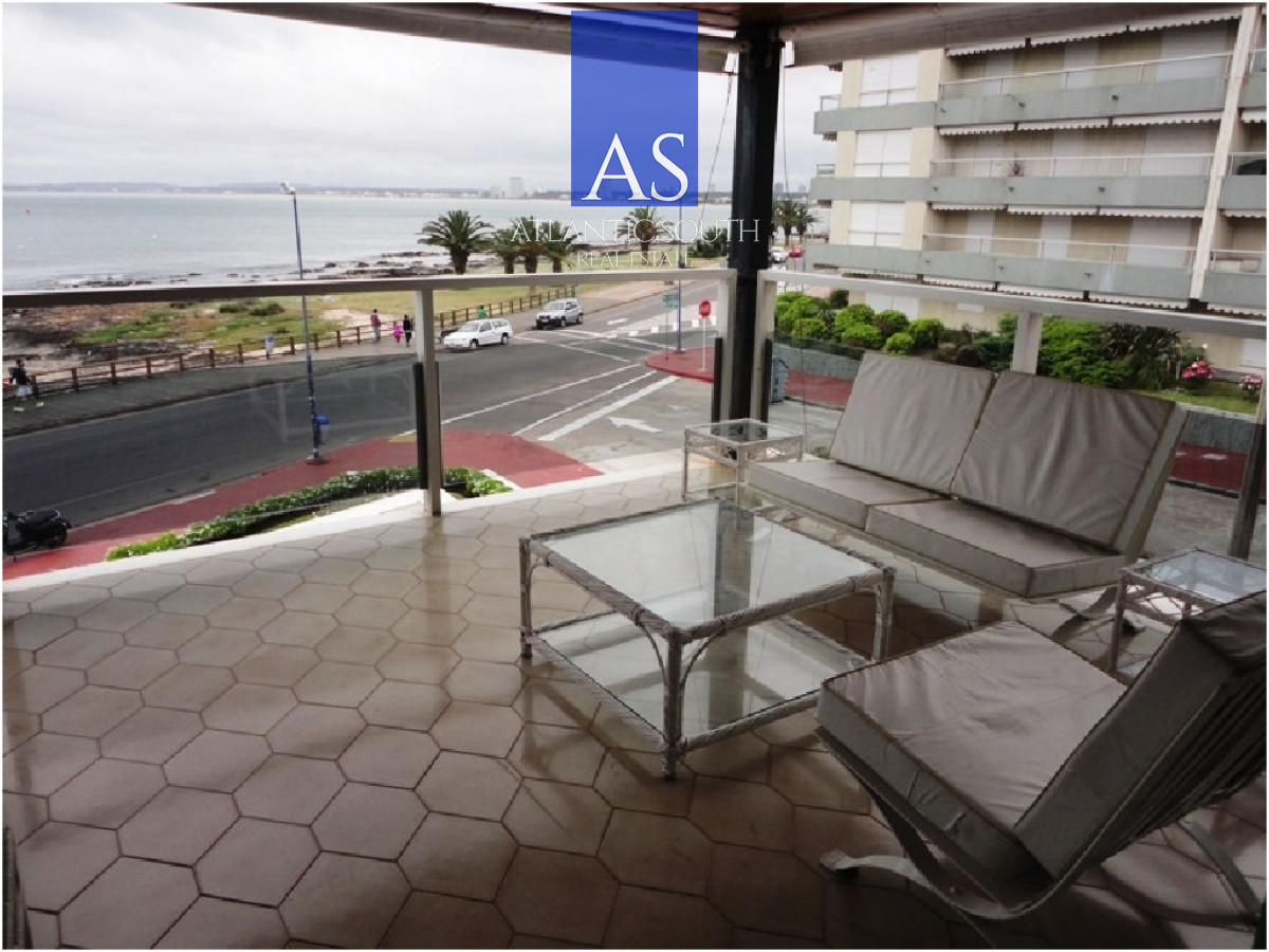 Apartamento ID.4274 - Planta de excelPenínsula ente categoría en Venta – Edificio Brioni, Punta del Este